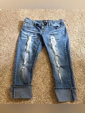 Angels Distressed Jeans Size 9 Cuffed Crop Stretch Denim